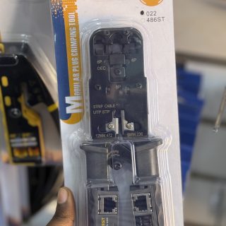 Crimping tool with cable tester