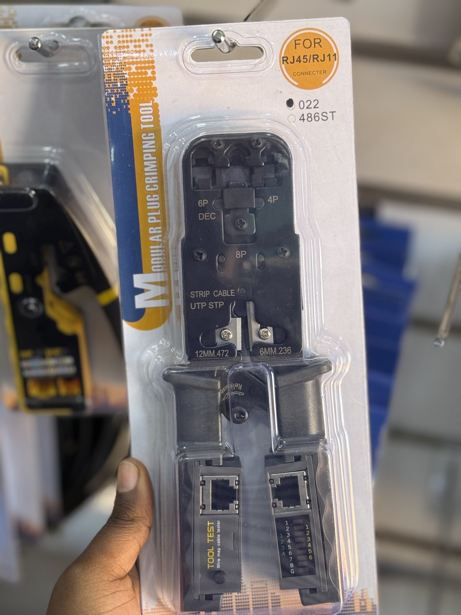 Crimping tool with cable tester